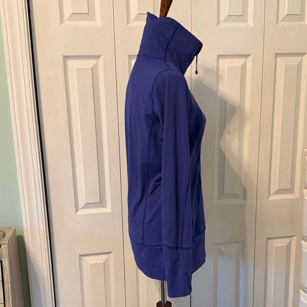 Lululemon Stride Full Zip Jacket Women's Tonka Stripe Pigment Blue Sz 8 - Picture 6 of 12
